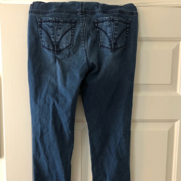 Motherhood Maternity Jeans - Picture 3 of 3